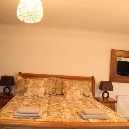 House 1905 - Self Catering Serviced Apartment Tidworth Kültér fotó