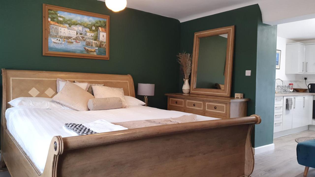 House 1905 - Self Catering Serviced Apartment Tidworth Kültér fotó