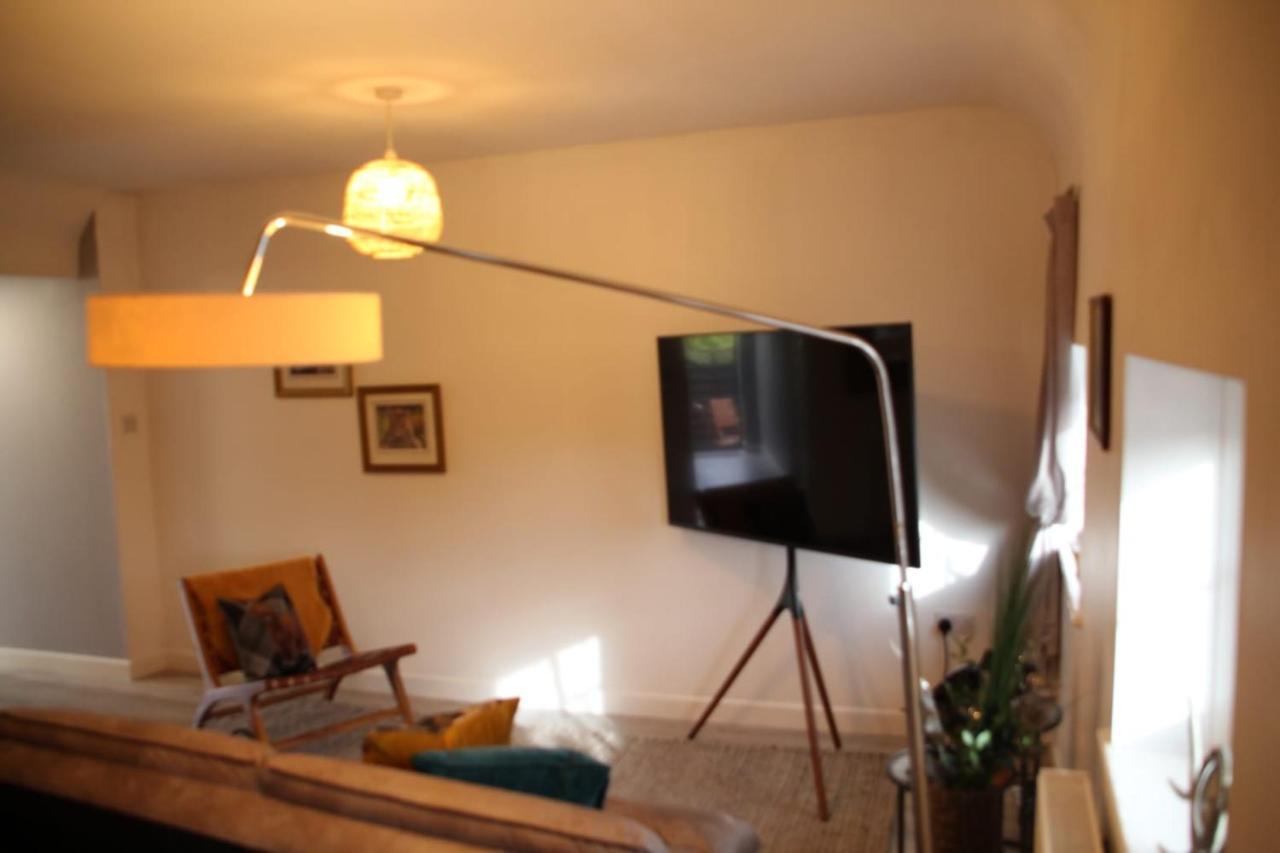 House 1905 - Self Catering Serviced Apartment Tidworth Kültér fotó