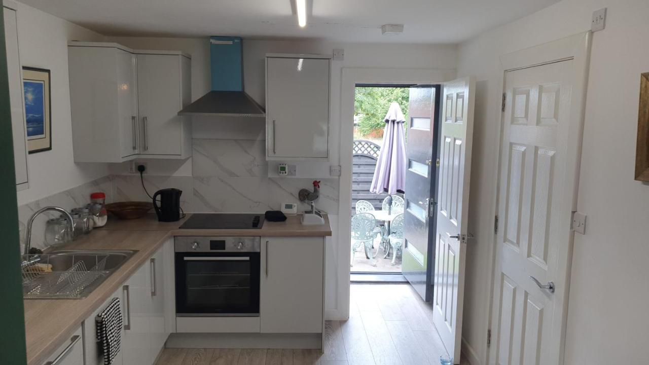 House 1905 - Self Catering Serviced Apartment Tidworth Kültér fotó